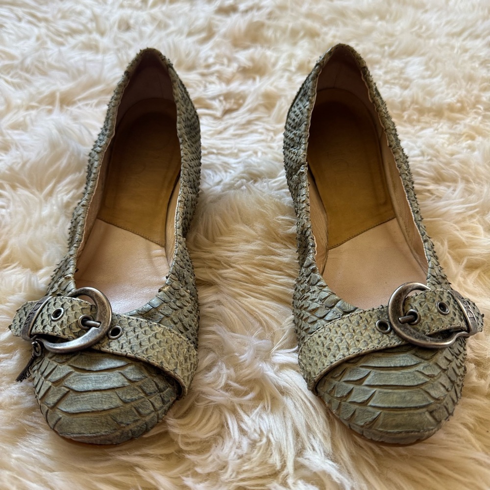 Christian Dior Snakeskin (faux) Flats, Sz 40 or 9.5 - Picture 2 of 7